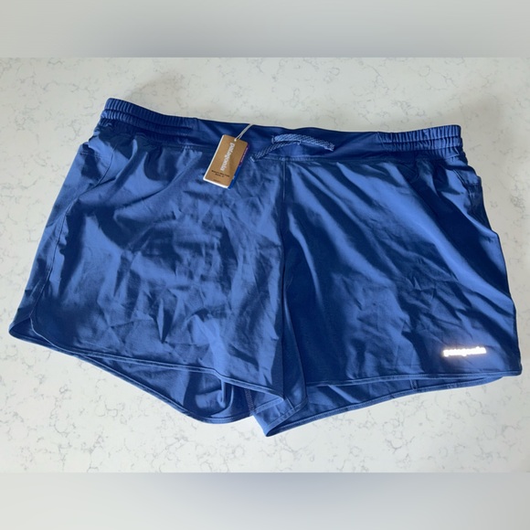 Patagonia Women’s Nine Trails Short - 6” NEW WITH TAGS - Picture 2 of 8